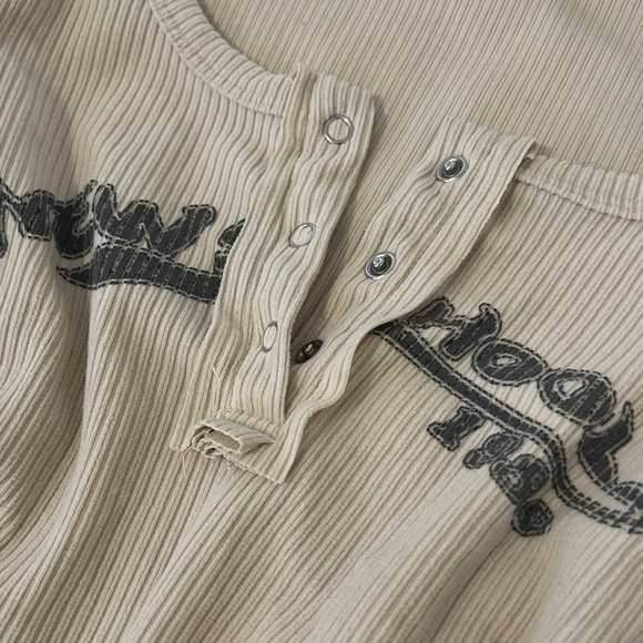 tan ribbed top - Picture 3 of 3